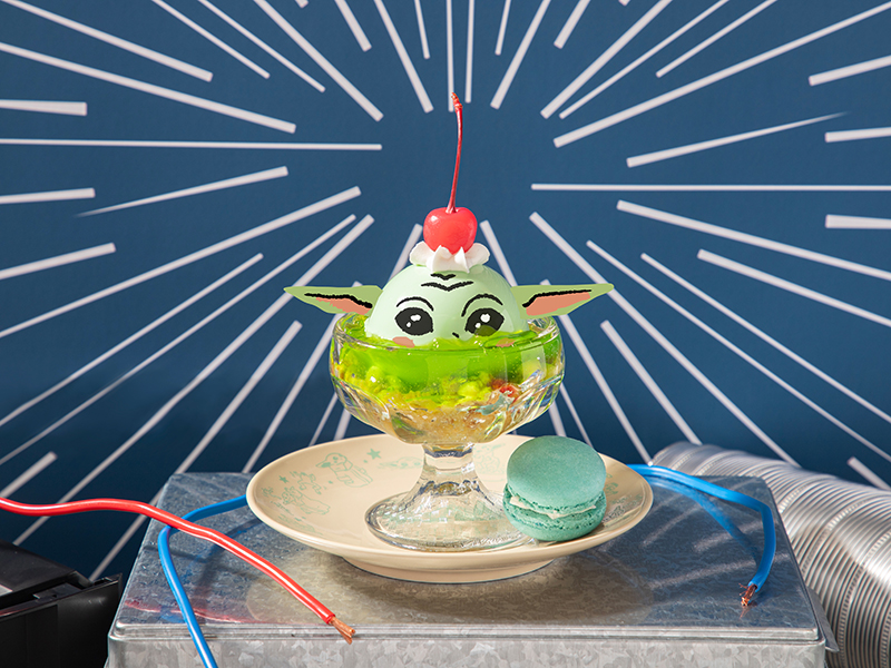 ＜グローグー＞フォースを秘めた？ミルクプリン（マカロン付）